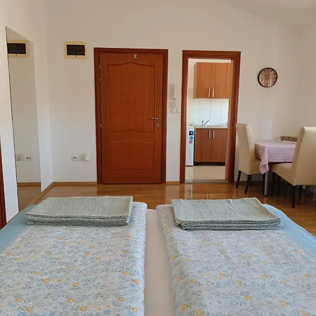 Totus Tuus Apartment