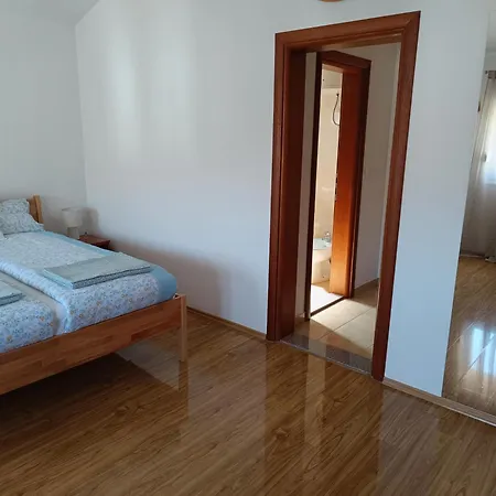 Apartment Totus Tuus Mostar